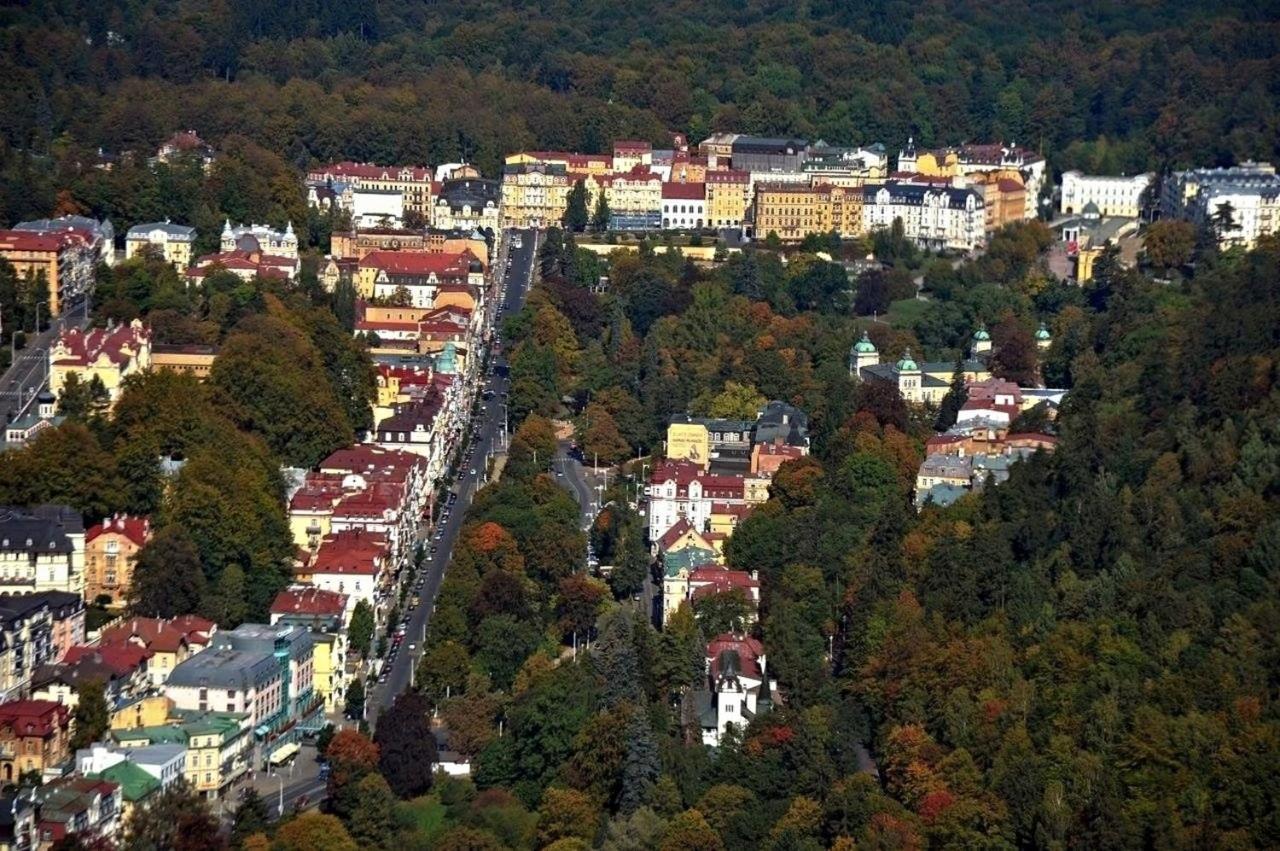 Gourmet Hotel Villa Patriot Mariánské Lázně Eksteriør bilde