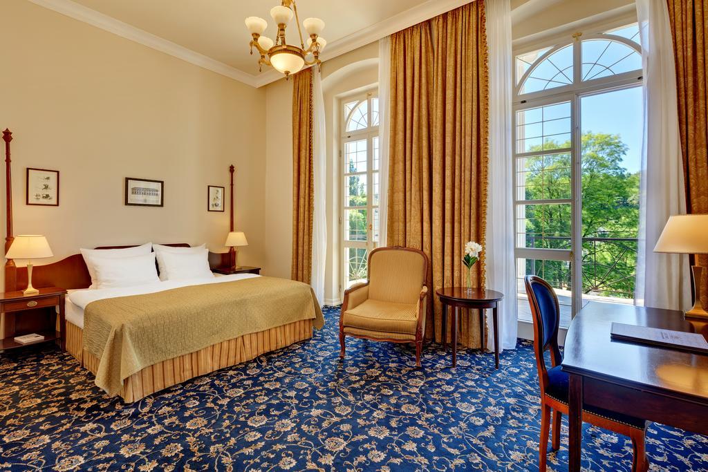 Gourmet Hotel Villa Patriot Mariánské Lázně Eksteriør bilde
